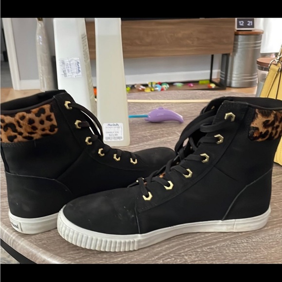 Timberland Women Ankle Boots Skyla Bay Boot US 10M Black Leather Cheetah - Picture 3 of 4